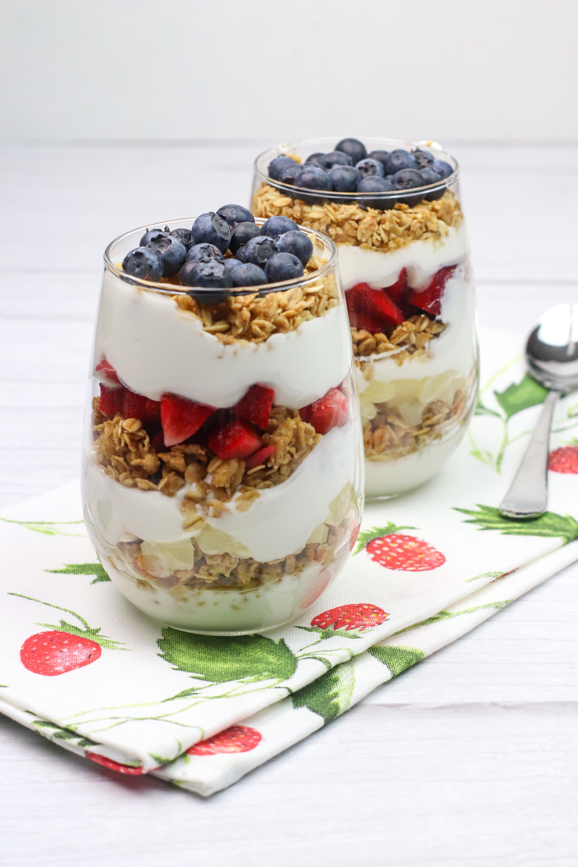 Fruit And Yogurt Parfaits | FaveHealthyRecipes.com