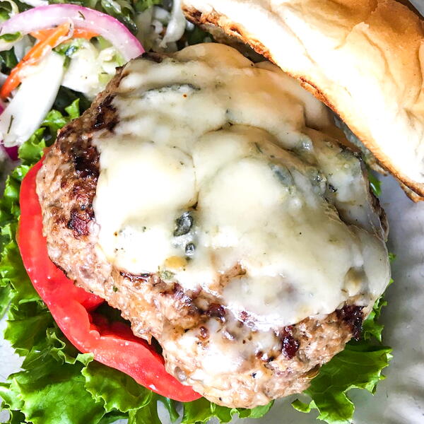 Extra Juicy Grilled Burgers With Avocado And Bleu Cheese