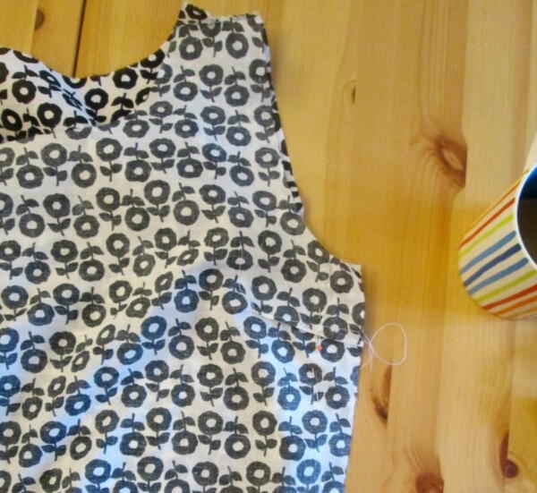 How to Make a Dress Without a Pattern - Sewing Up the Dress