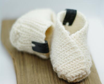 Quick & Easy Baby Booties Worked Flat