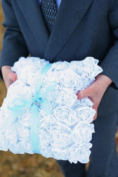 Rosette Wedding Ring Pillow