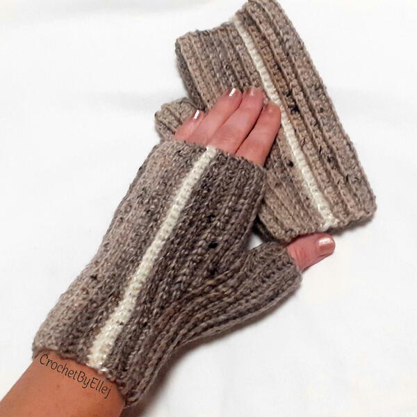 "foreigner" Fingerless Mittens