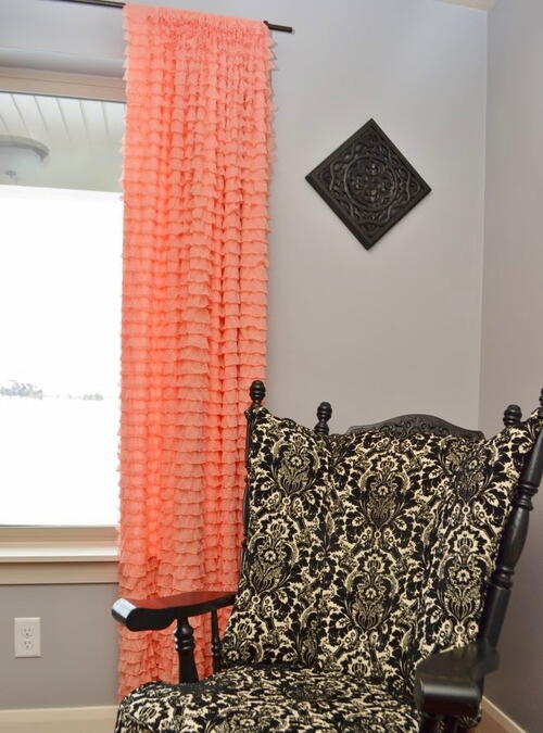 Salmon Ruffles Free Curtain Pattern