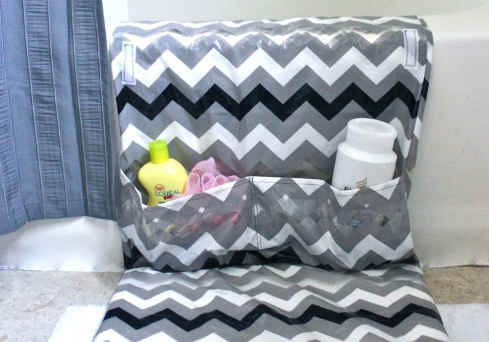 DIY Bath Mat with Pockets