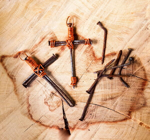 Repurposed Nail Cross