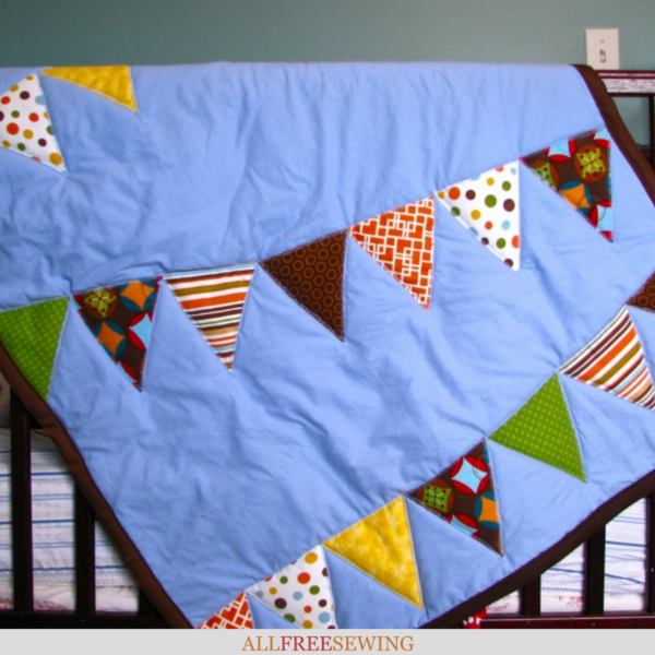 Brilliant Bunting Easy Baby Quilt Tutorial