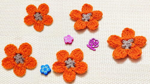 Crochet Flower Using Treble Crochet