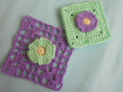 Daisy Flower Granny Afghan Square