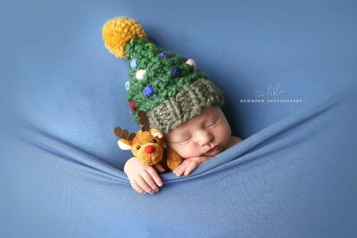 Christmas Tree Hat Toque Pompom Novelty Baby Children Women