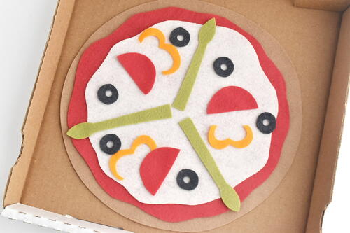 Pizza Party No Sew Craft for Kids