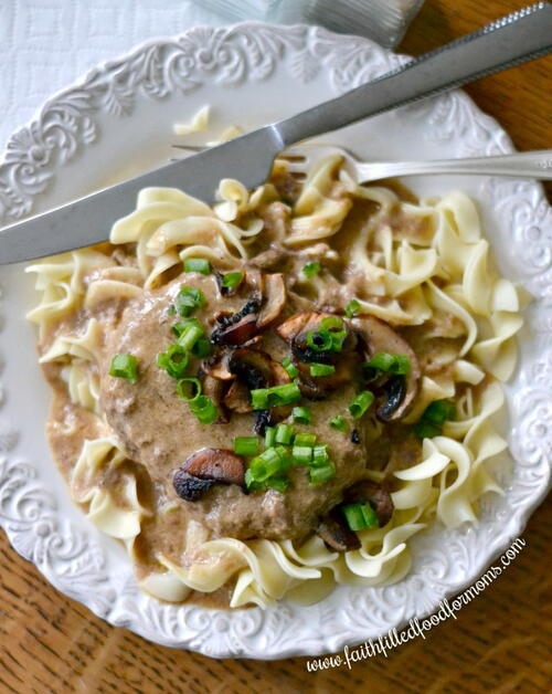 Slow Cooker Salisbury Steak With Frozen Hamburger Patties