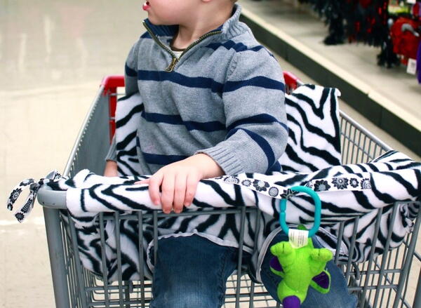 Shopping Cart Cover Sewing Pattern & Video (Free!) | AllFreeSewing.com Shopping Cart Cover Sewing Pattern & Video (Free!) | AllFreeSewing.com