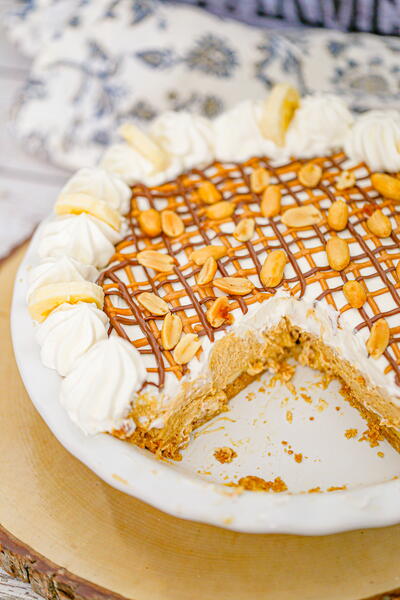 Banana Peanut Butter Cream Pie