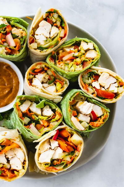 Thai Chicken Wraps With Peanut Sauce