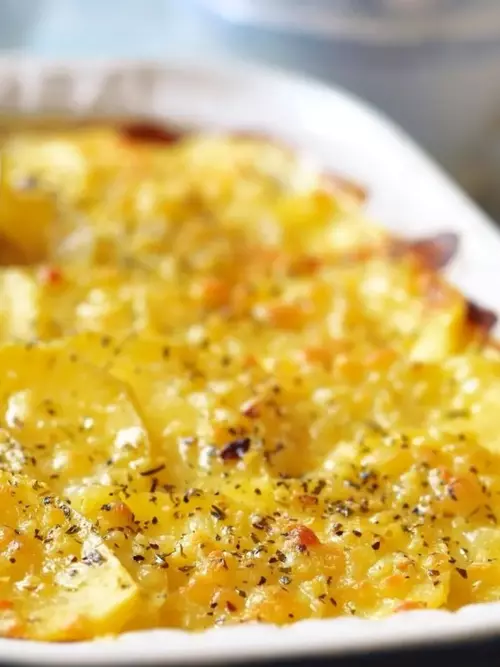 How To Make Creamy Baked Potatoes