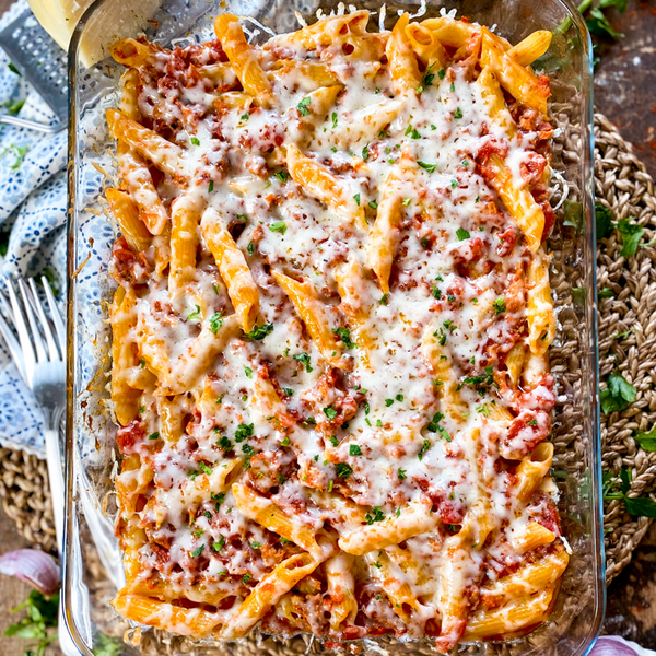 Spanish Tuna Pasta Bake | Easy Cheesy 30 Minute Pasta Recipe