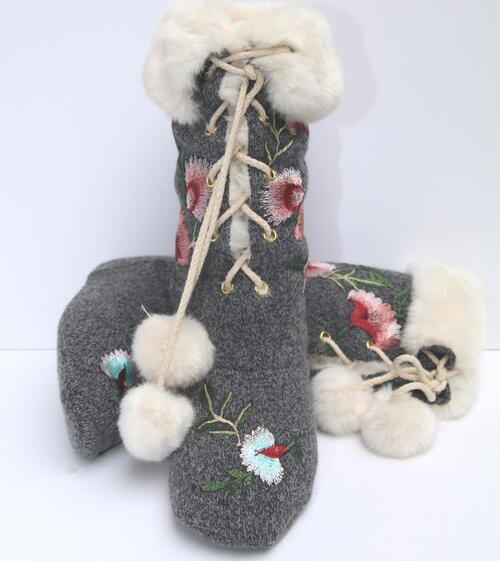Chic Indoor Fur Boots Sewing Tutorial | AllFreeSewing.com