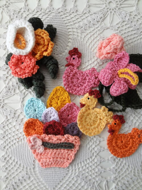 Easter Chicks And Eggs Appliques