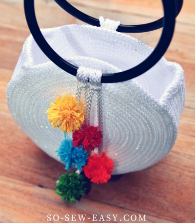How to Make a Round Tote Bag Using Only Cord