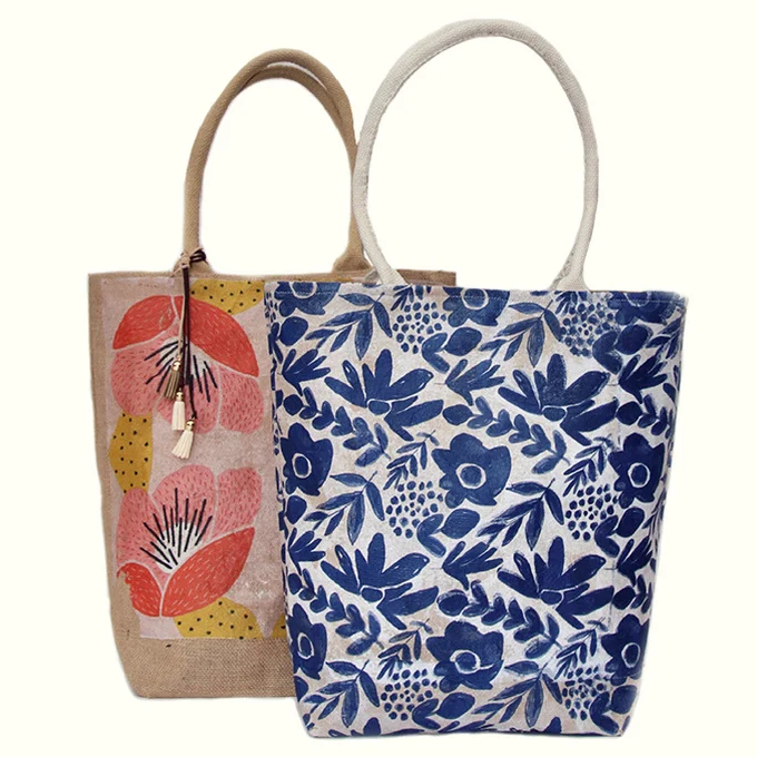 Burlap Shopping Bag Pattern | AllFreeSewing.com