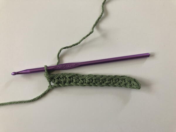 Crochet bar stitch step #3