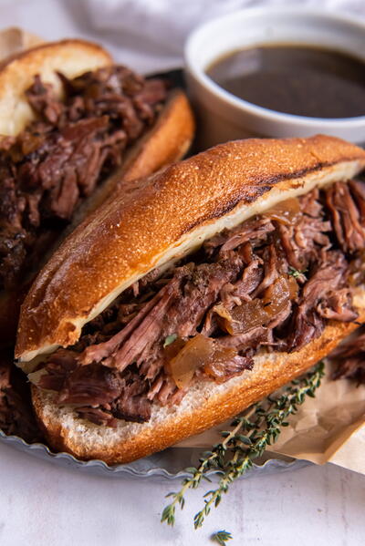 Slow Cooker French Dip Sandwiches