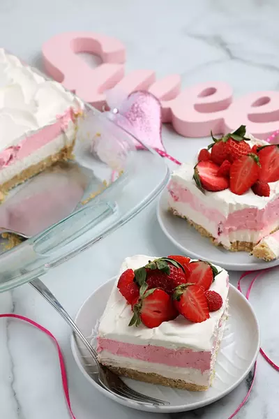 Strawberry Lasagna