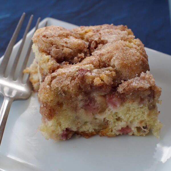 Rhubarb Coffee Cake