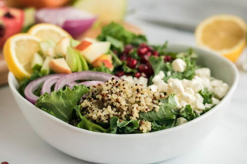 Kale And Quinoa Salad With Lemon Vinaigrette