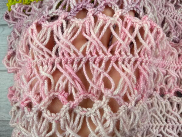 Hairpin Lace Cowl