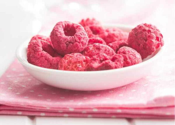 How To Make Freeze Dried Raspberries