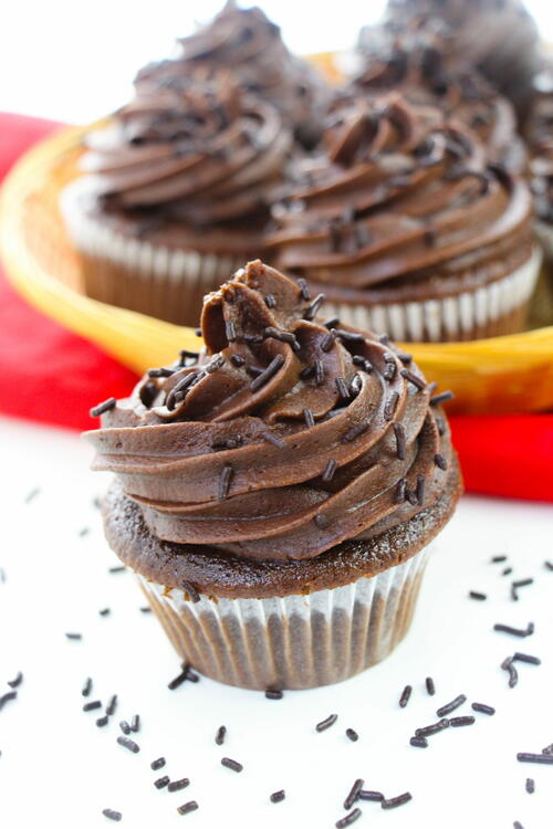 Chocolate Whip Cream Frosting