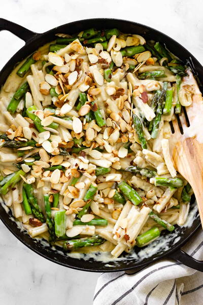 Lemon Asparagus Pasta