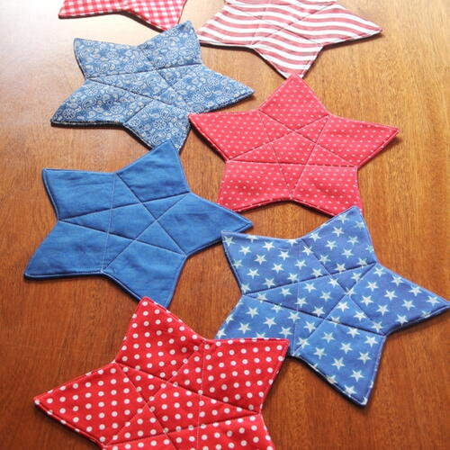 Scattered Stars Table Runner