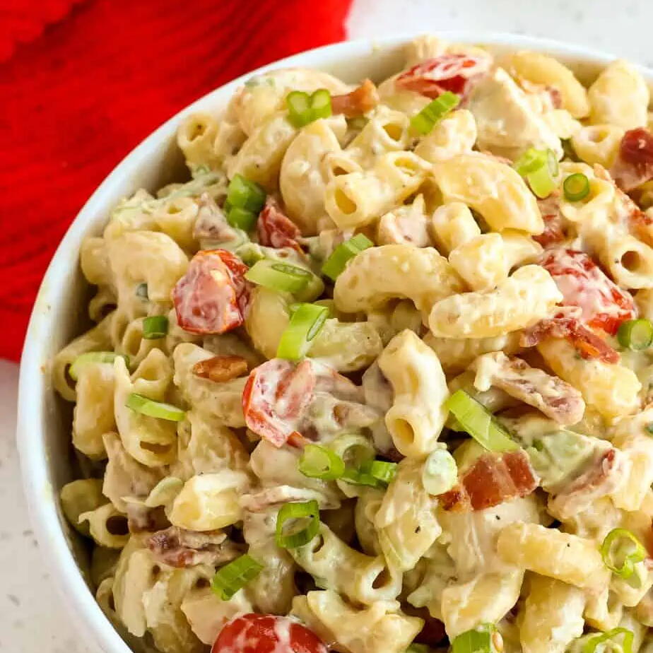 Chicken Pasta Salad | RecipeLion.com