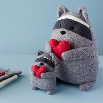 Duy Raccoon DIY Plush Raccoon | AllFreeSewing.com