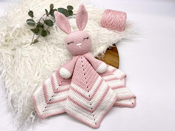 Free Amigurumi Crochet Bunny Lovey Pattern