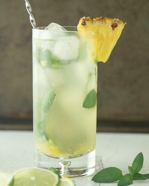 Fresh Pineapple Mojito