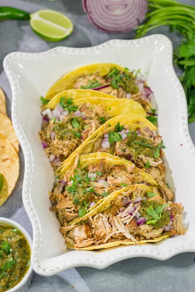 Slow Cooker Green Chili Pork Tacos