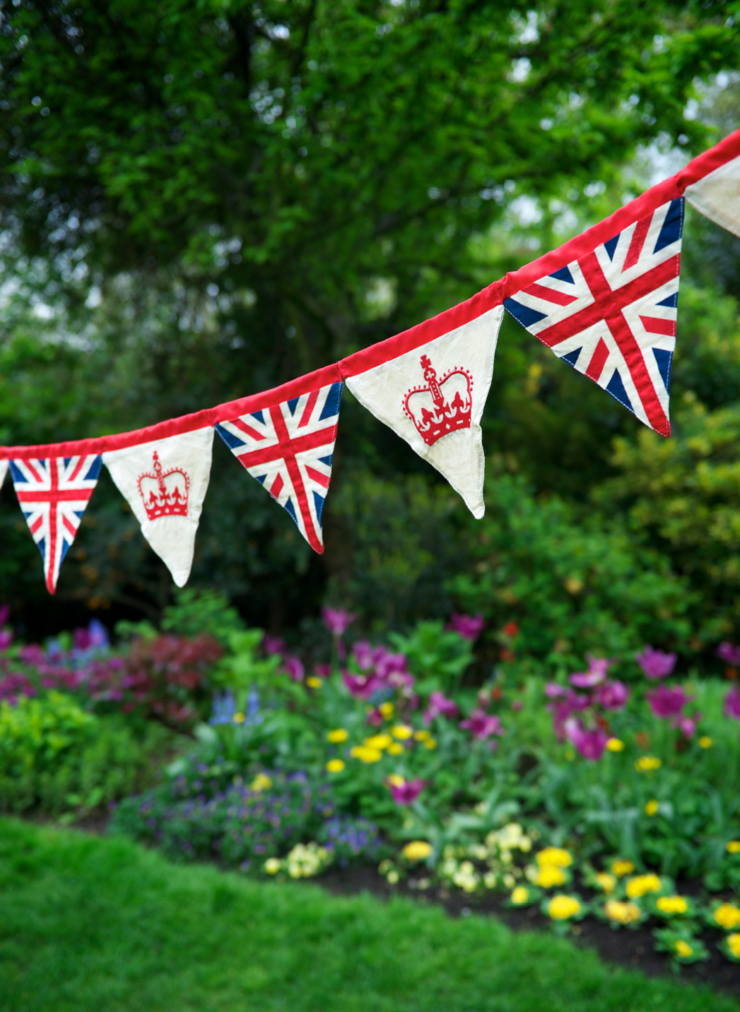 Jubilee Bunting Instructions | AllFreeKidsCrafts.com