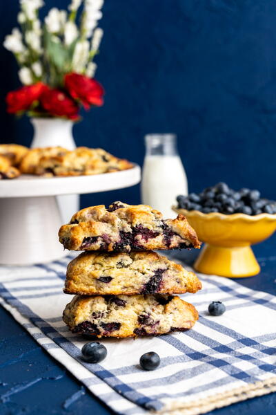 Starbucks Blueberry Scones (copycat Recipe)