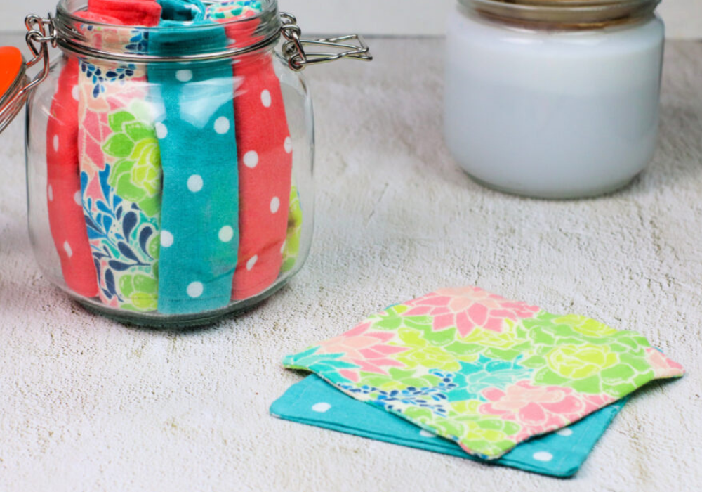 diy-reusable-dryer-sheets-with-fabric-softener-allfreesewing