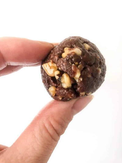 Chocolate Walnut Protein Bites