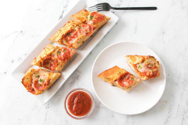 Garlic Bread Pizza Recipe