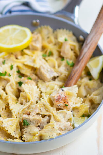 Creamy Lemon Chicken Pasta