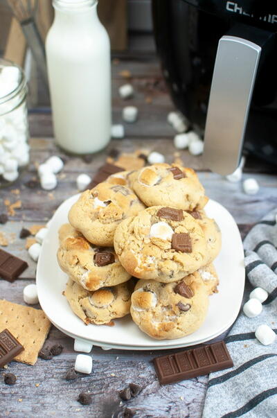 Air Fryer S’mores Cookie Recipe