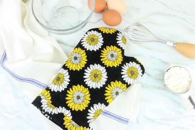 Easy Sew Oven Mitts