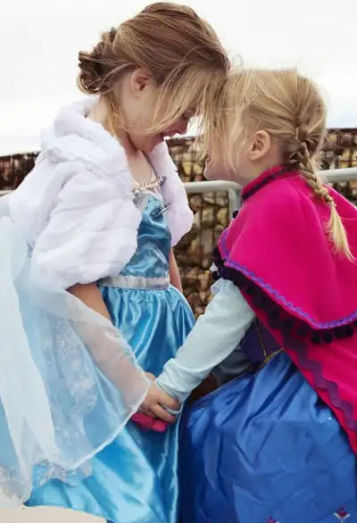 DIY Frozen Costume Cape