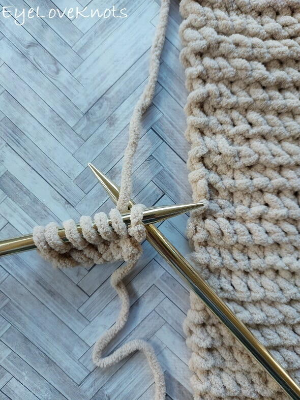 How To Knit Through The Back Loop | DIYIdeaCenter.com