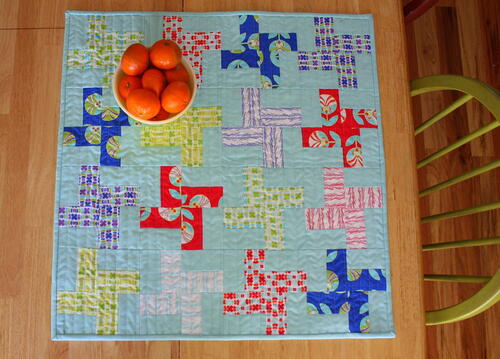 Retro Mini Quilt Table Topper